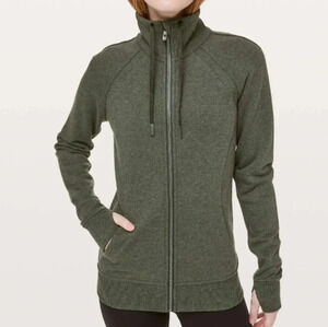 *LULULEMON  Huddle & Hustle Jacket, Heathered Camo Green, Size 8